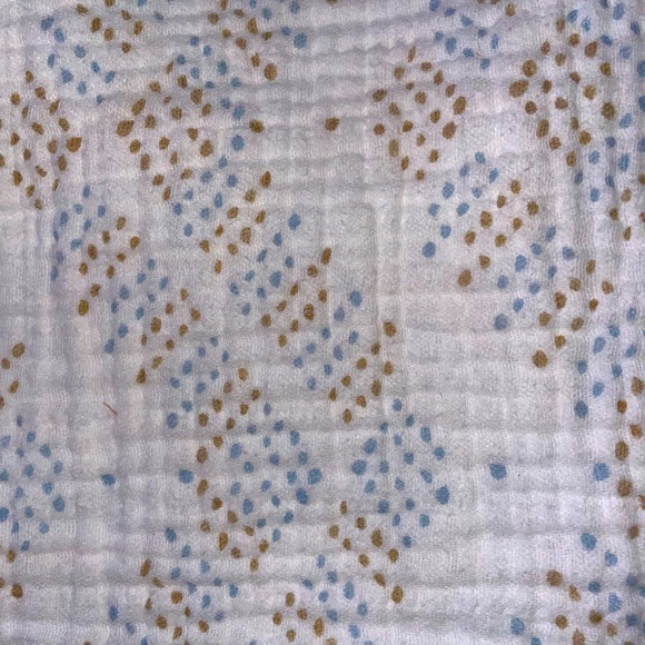 Aden and Anais swaddle blanket - Picture 2 of 5